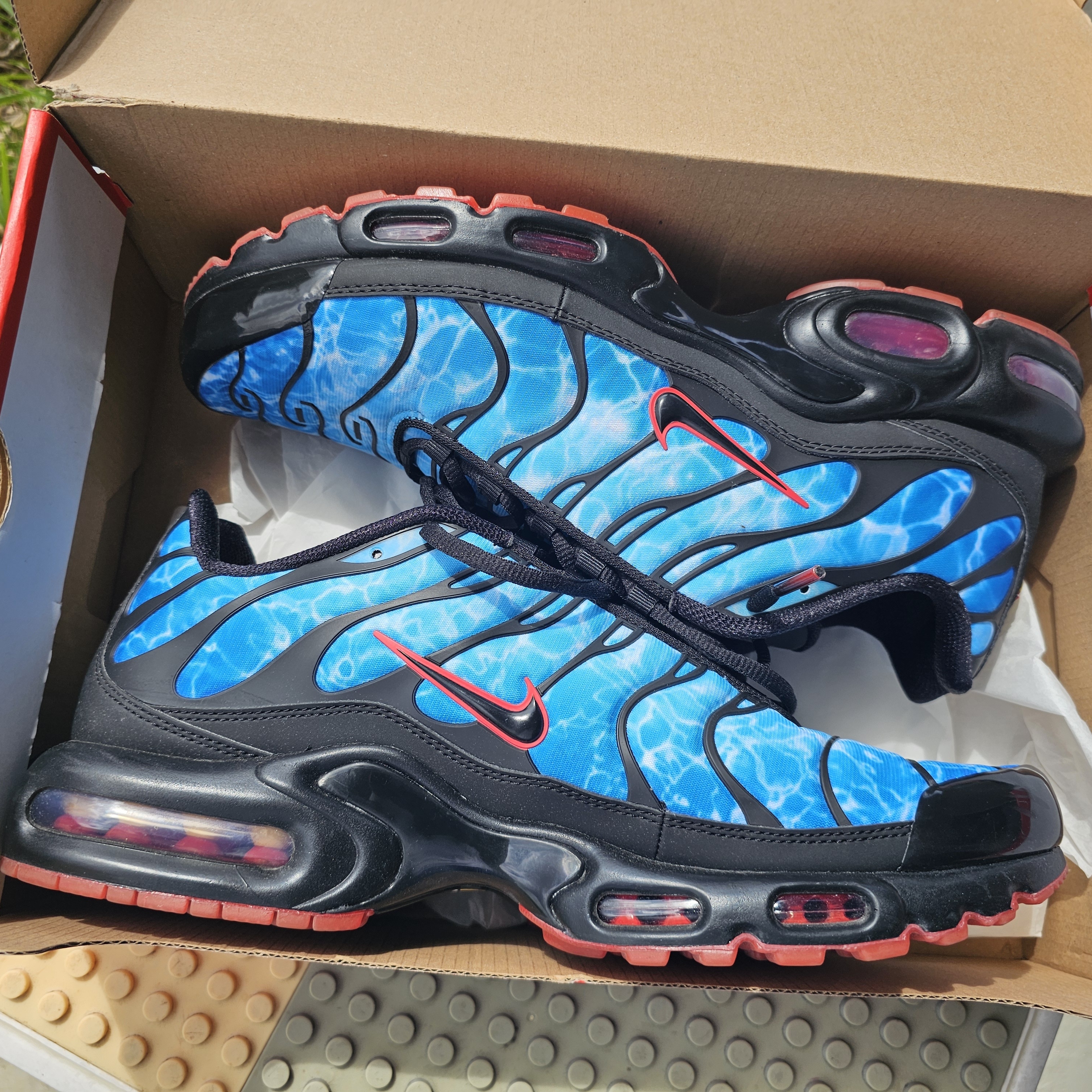 Size 12 - Rare Nike Air Max Plus Shark Attack Version - Ocean Blue